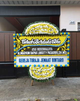 Papan Bunga Duka di Kupang Raya