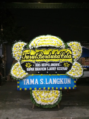 Papan Bunga Duka di Kupang Raya